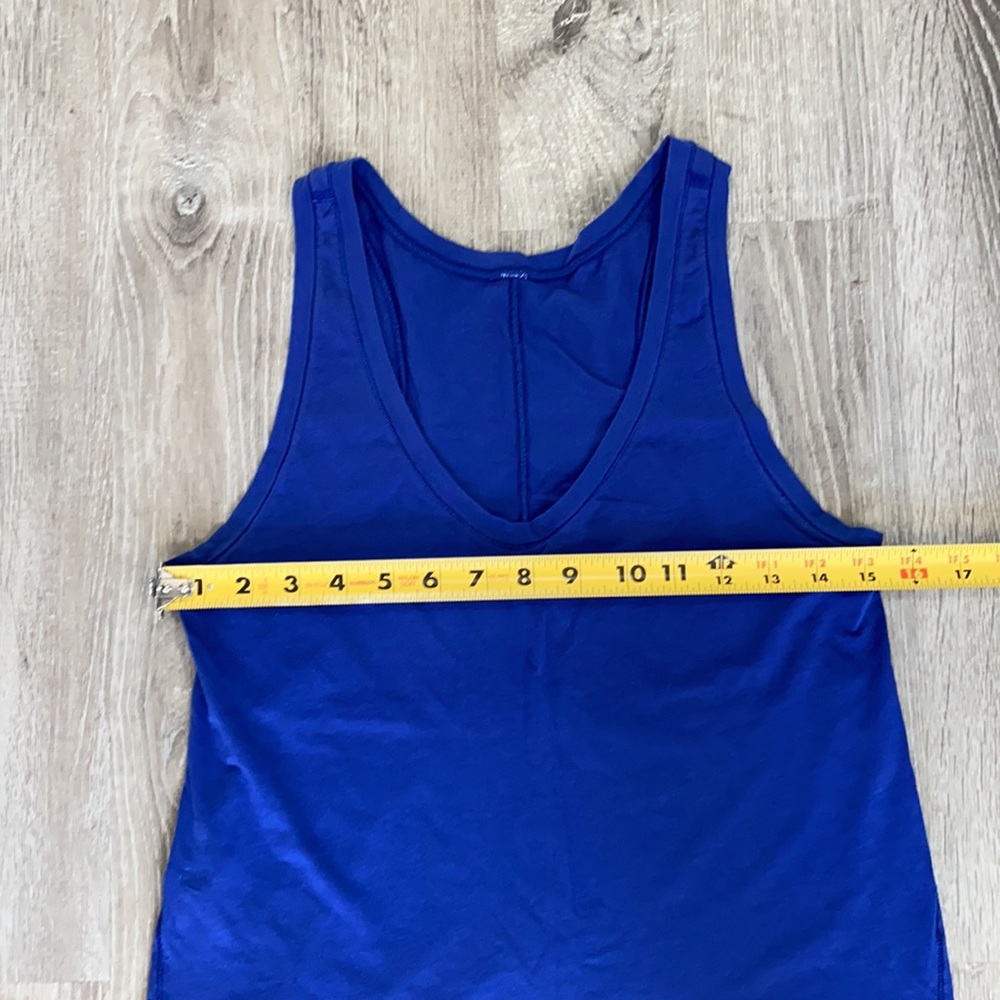 Lululemon Tank - Picture 4 of 6